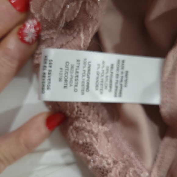 Citi Studio Dress  -- ITEM # 20 - Picture 8 of 9